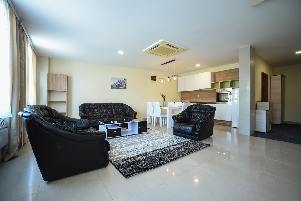City Center Apartments Pirot Exterior foto