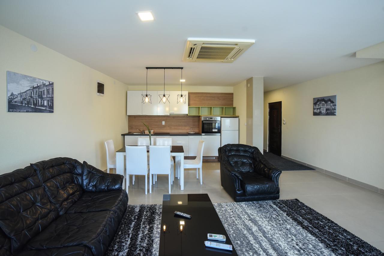 City Center Apartments Pirot Exterior foto