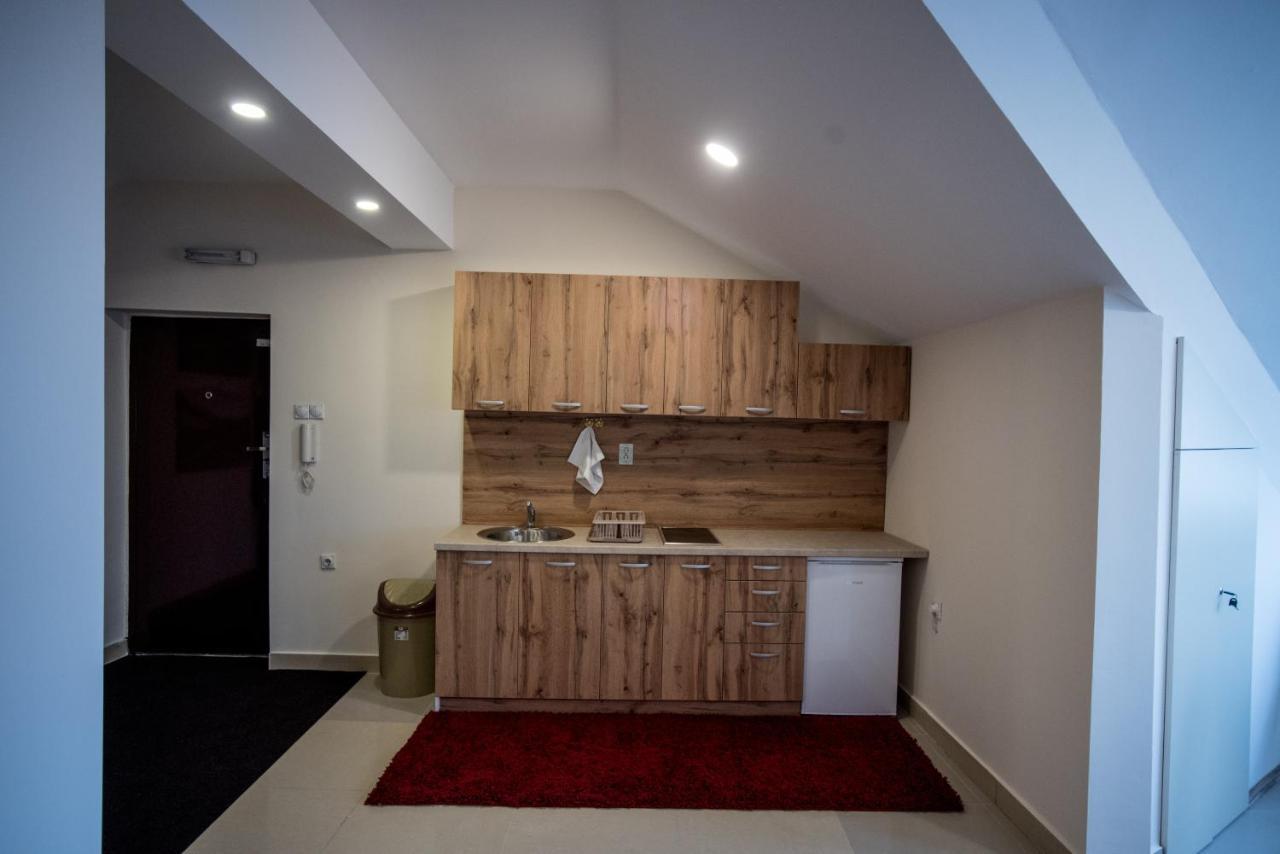City Center Apartments Pirot Exterior foto