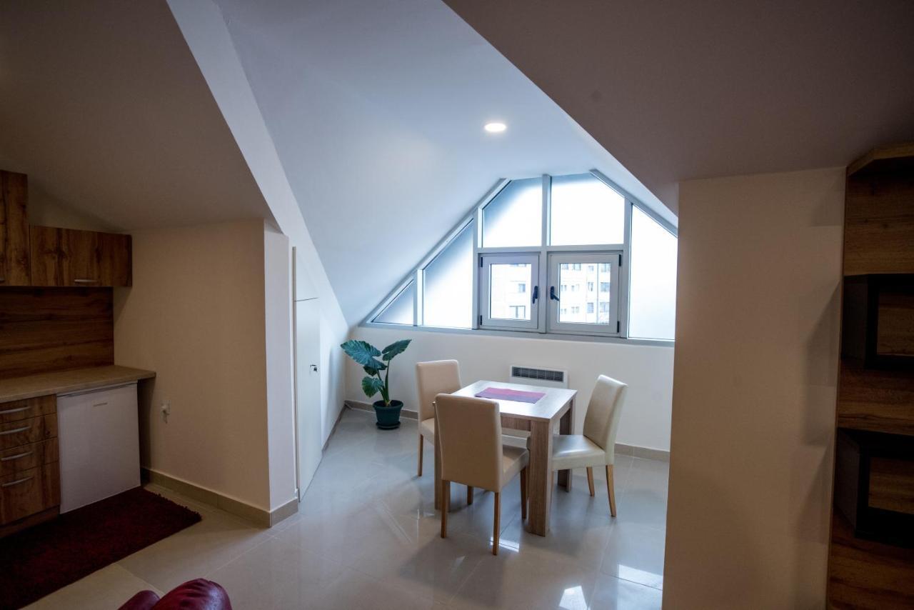 City Center Apartments Pirot Exterior foto